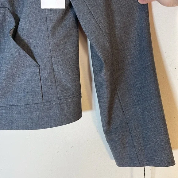 NWT. Vintage Tahari Wool USA MADE Zip Front Jacket. 8. - Picture 6 of 12